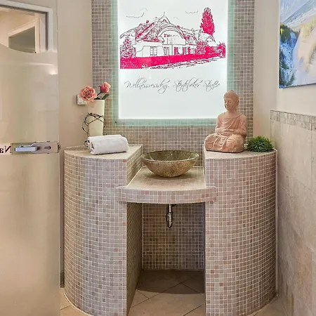 Wellnessresidenz 5 アパート