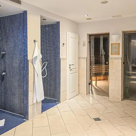 Wellnessresidenz 5